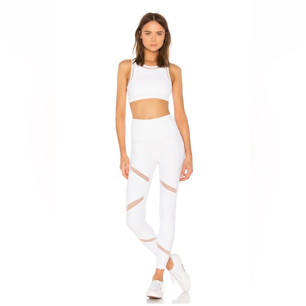 Beyond Yoga Perfect Illusion High Waist midi legging in white size L